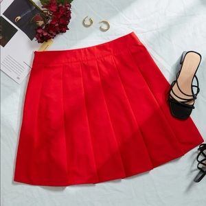 Solid Pleated Hem Skirt